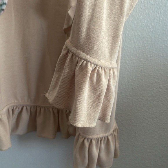 Sweet Romeo Ruffle Tan Cardigan Size M - Picture 4 of 4
